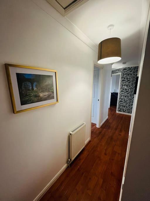 Monifieth Lovely Entire 2 Bedroom Apartment מראה חיצוני תמונה